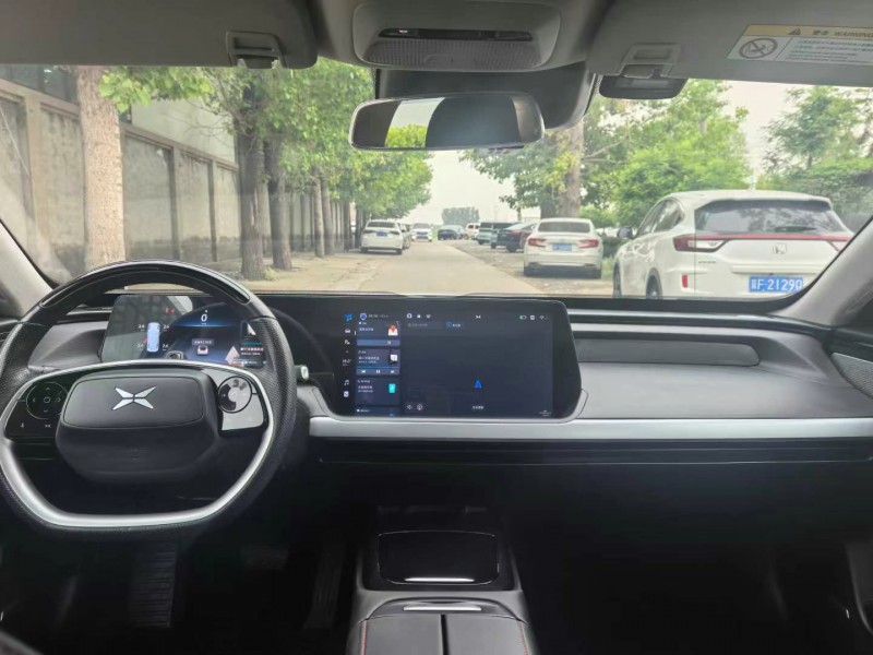 保定22年小鵬汽車p77