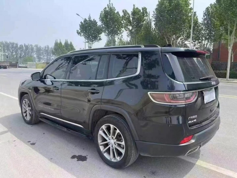 鄭州19年Jeep指揮官6