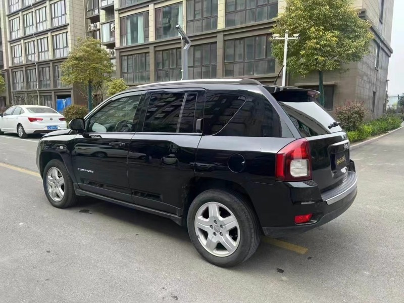蘇州14年Jeep指南者8