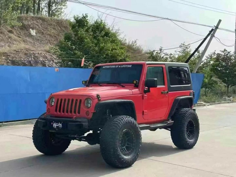 青島13年Jeep牧馬人3