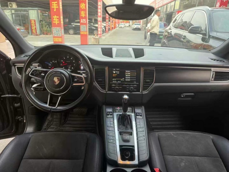 杭州15年保時捷Macan4