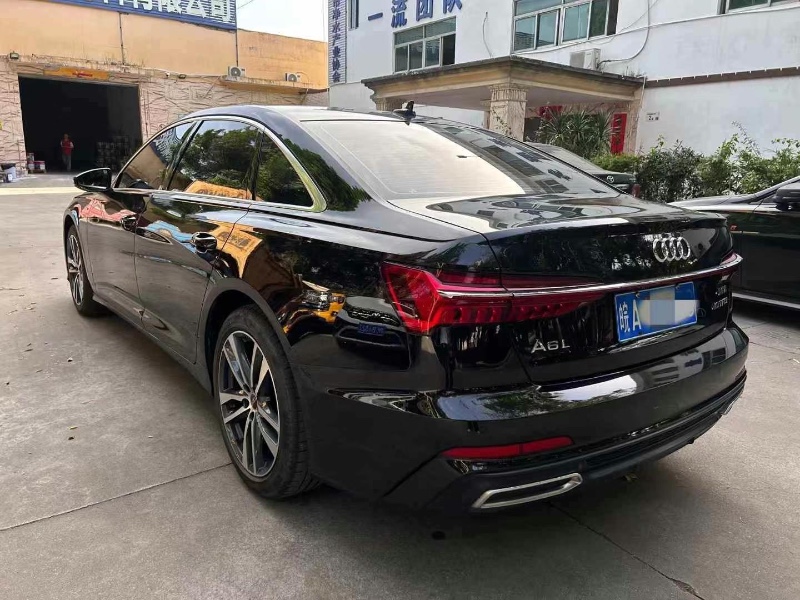 深圳22年奧迪A6L7
