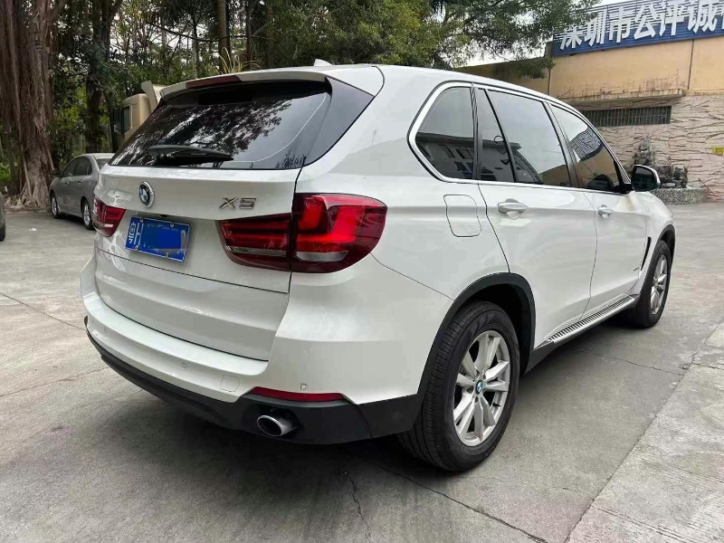 深圳16年寶馬X58