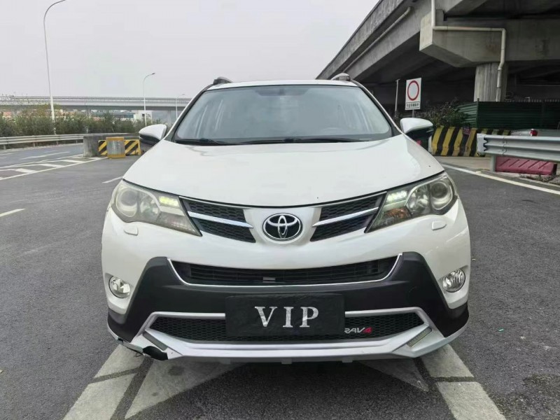 广州15年丰田RAV41