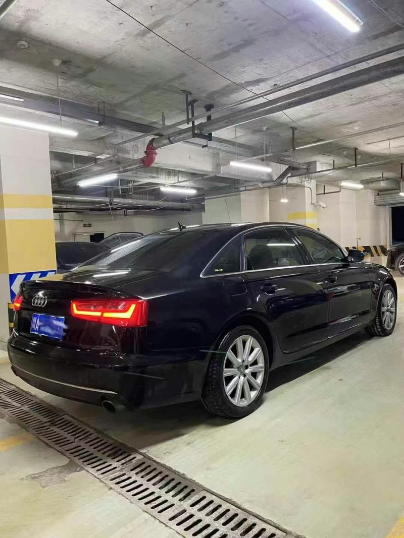 成都14年奧迪A6L9