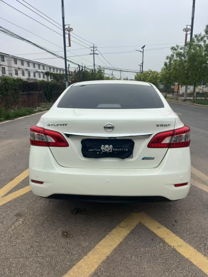 新鄉15年日產軒逸9