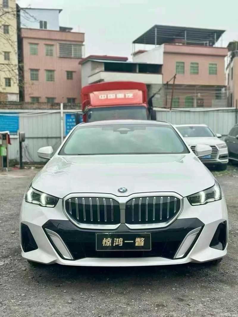 广州24年宝马5系1