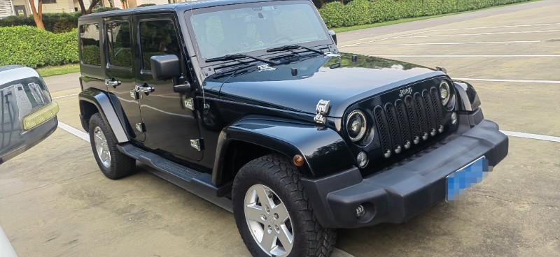 昆明16年Jeep牧馬人4
