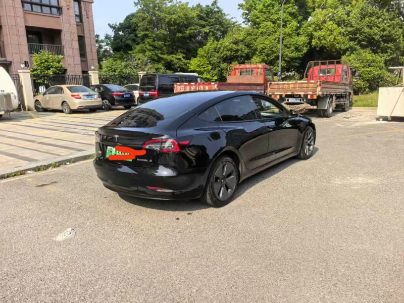 衢州23年特斯拉MODEL 38