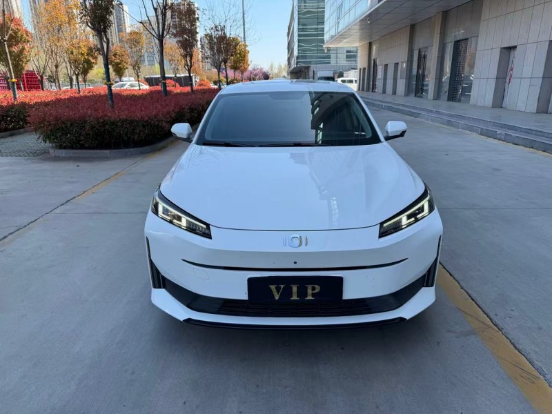 濟寧24年長安汽車啟源1