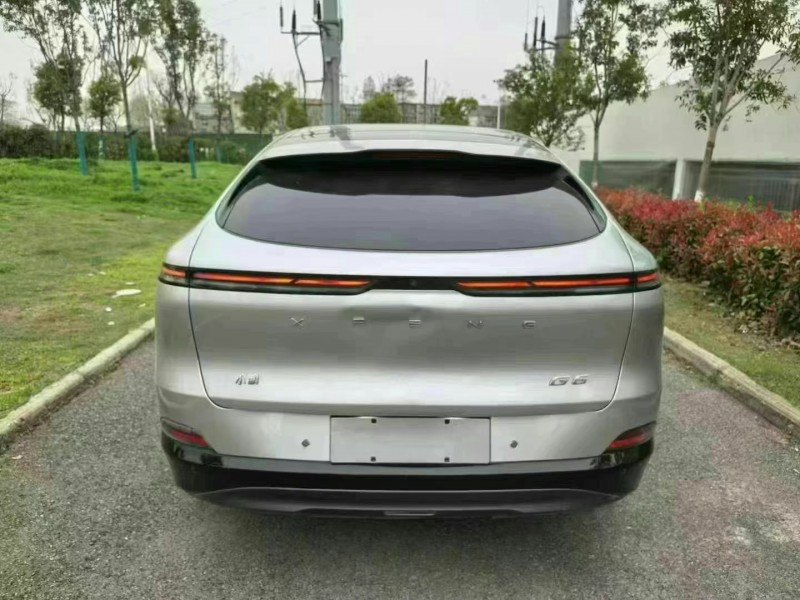 武漢23年小鵬汽車G66