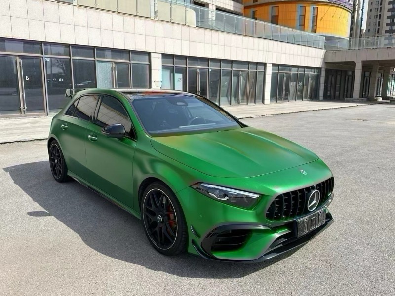 青島24年奔馳AMG3