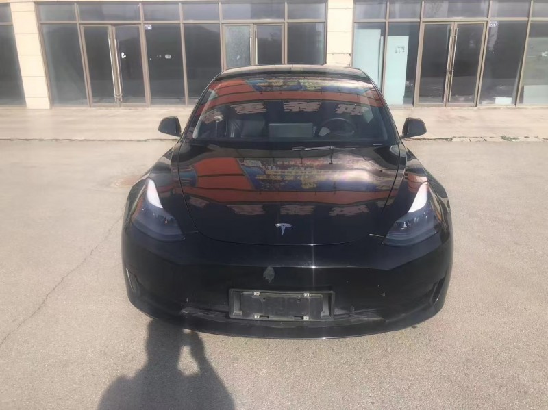 青島23年特斯拉MODEL 31