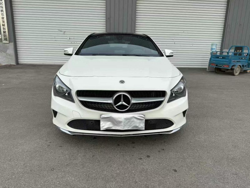 徐州17年奔驰CLA1