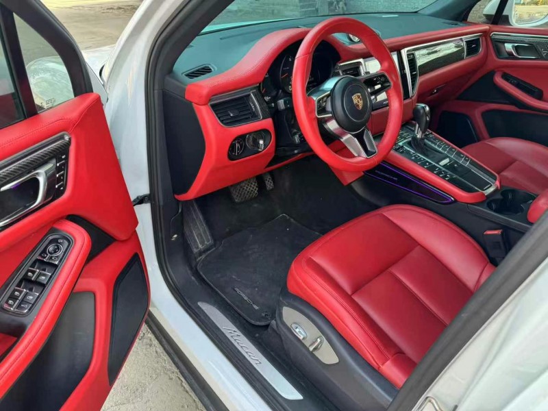 保定15年保時捷Macan5