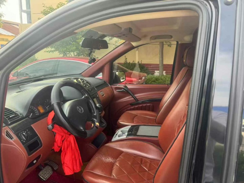 徐州15年奔驰威霆5