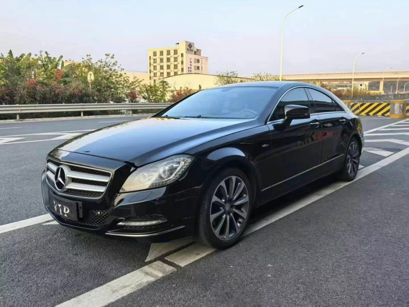 广州13年奔驰CLS3