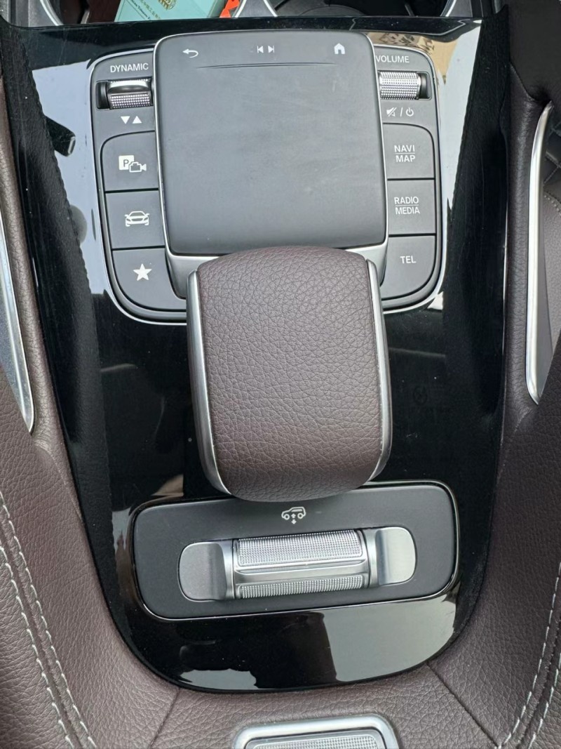 广州22年奔驰GLE7