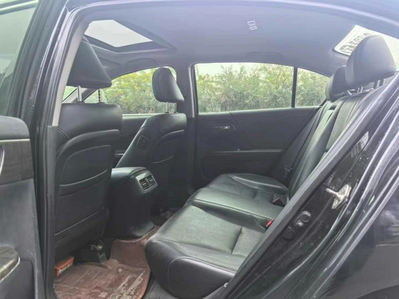 广州15年本田雅阁8