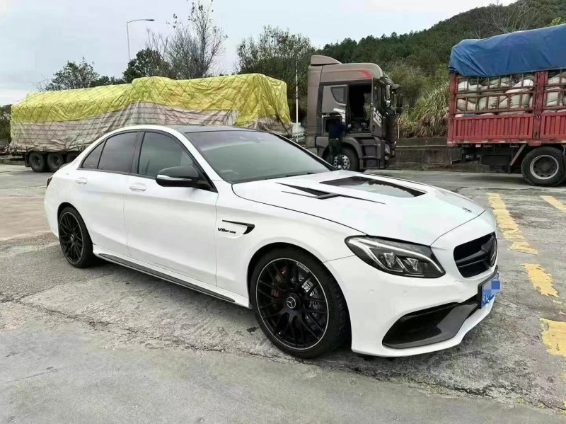 广州16年奔驰AMG3