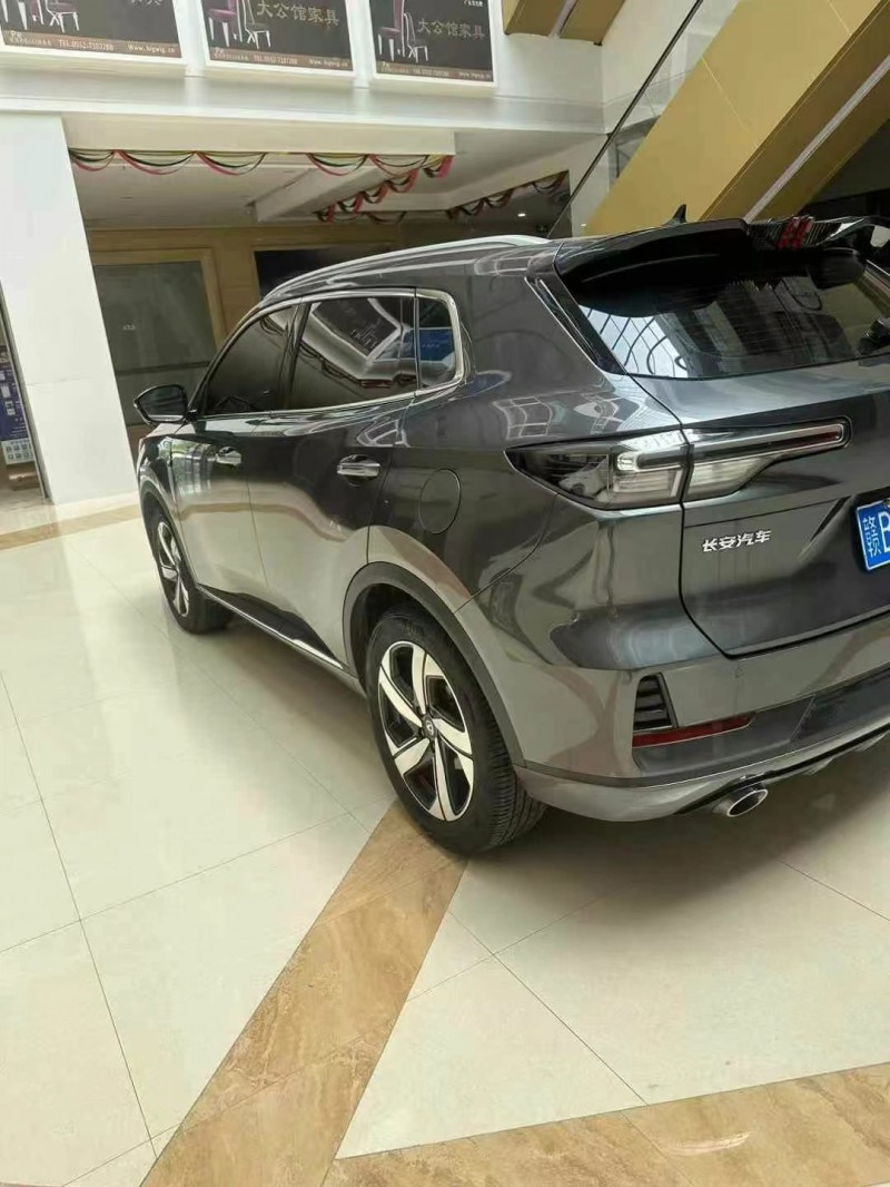 合肥23年長安汽車CS557