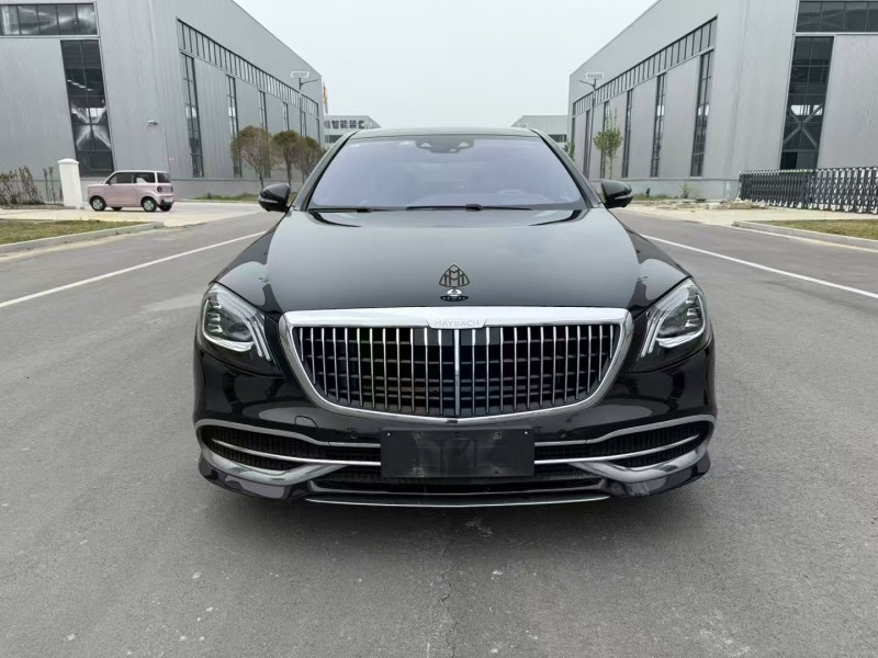 徐州19年奔驰迈巴赫S级1