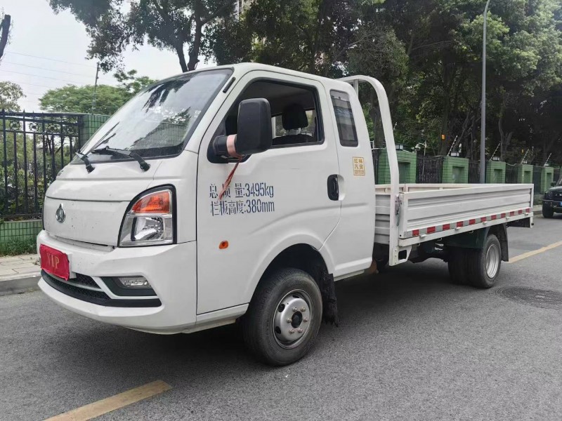 成都24年長安汽車跨越王2