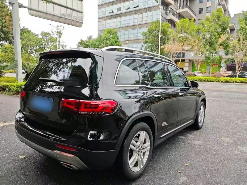 广州21年奔驰GLB4