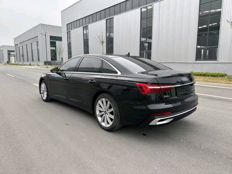 徐州23年奥迪A6L8