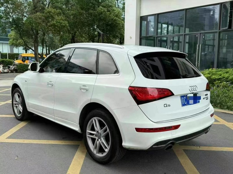 深圳18年奧迪Q58