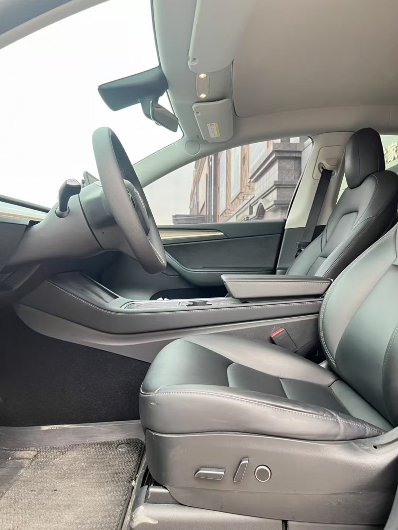 中山21年特斯拉MODEL Y8
