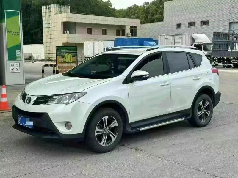 佛山16年豐田RAV4榮放2