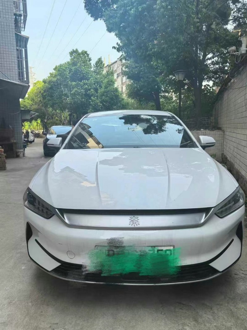 重慶24年比亞迪秦1