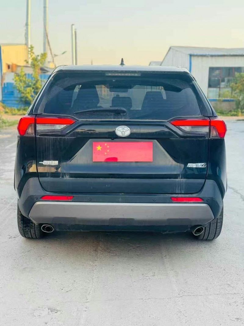 鶴壁22年豐田RAV4榮放5