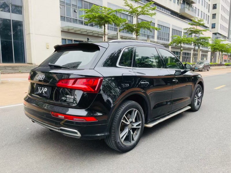 东莞20年奥迪Q57