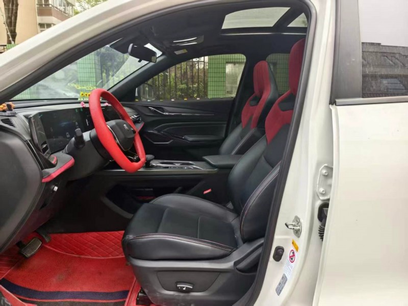 成都24年長安汽車歐尚4