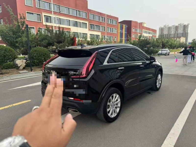 濟南20年凱迪拉克XT48