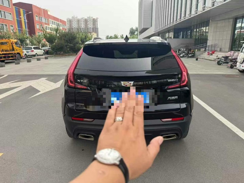 濟南20年凱迪拉克XT49