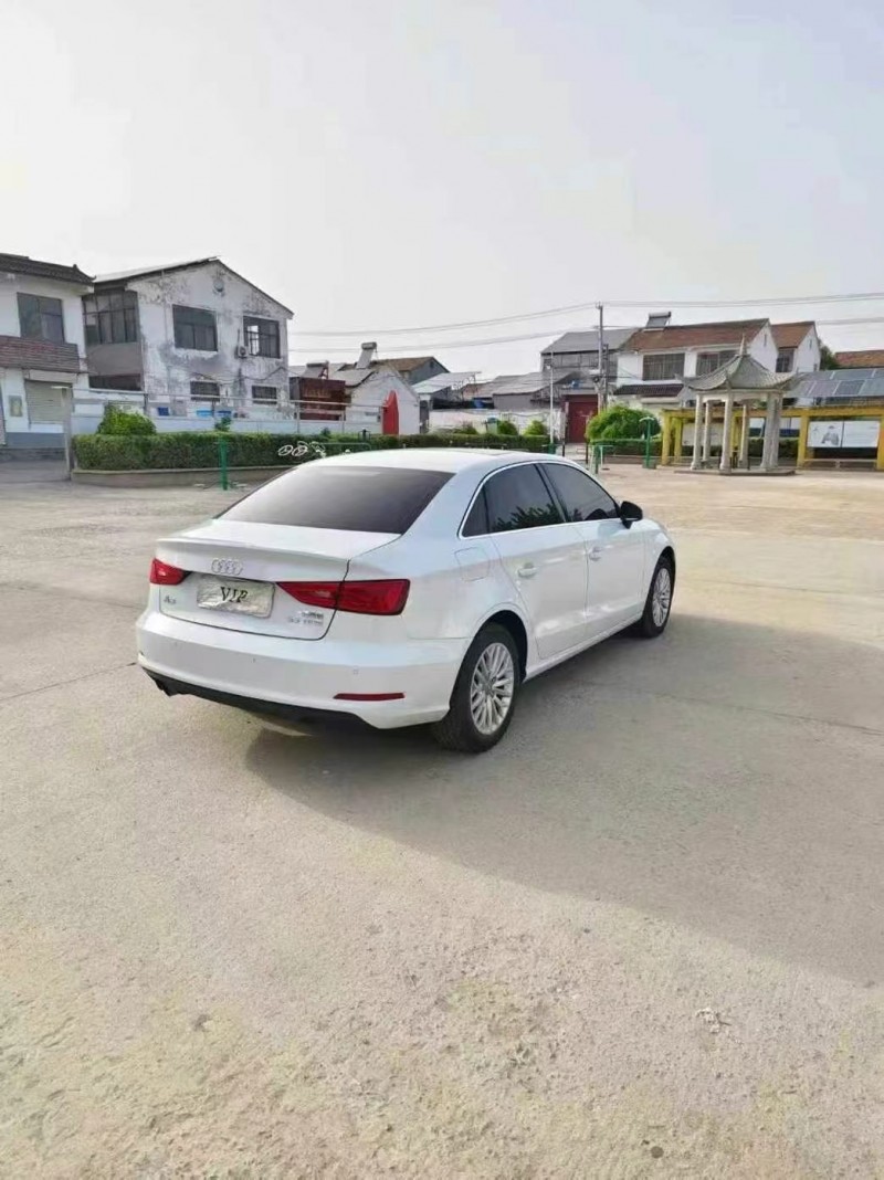 徐州16年奥迪A35