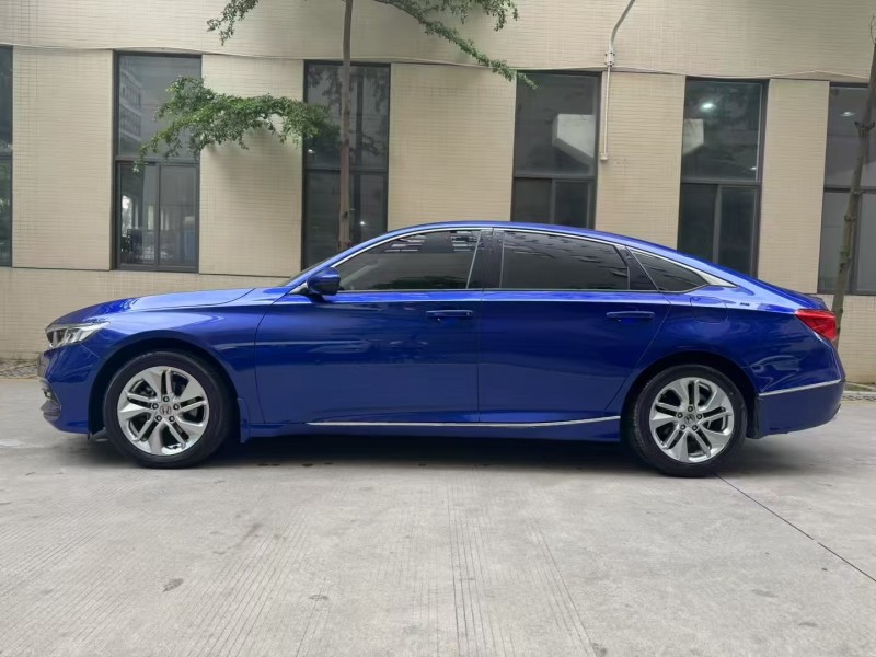 广州20年本田雅阁4