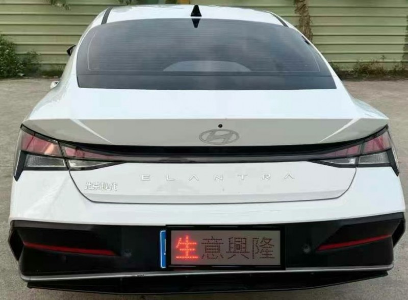 中山23年現代伊蘭特6