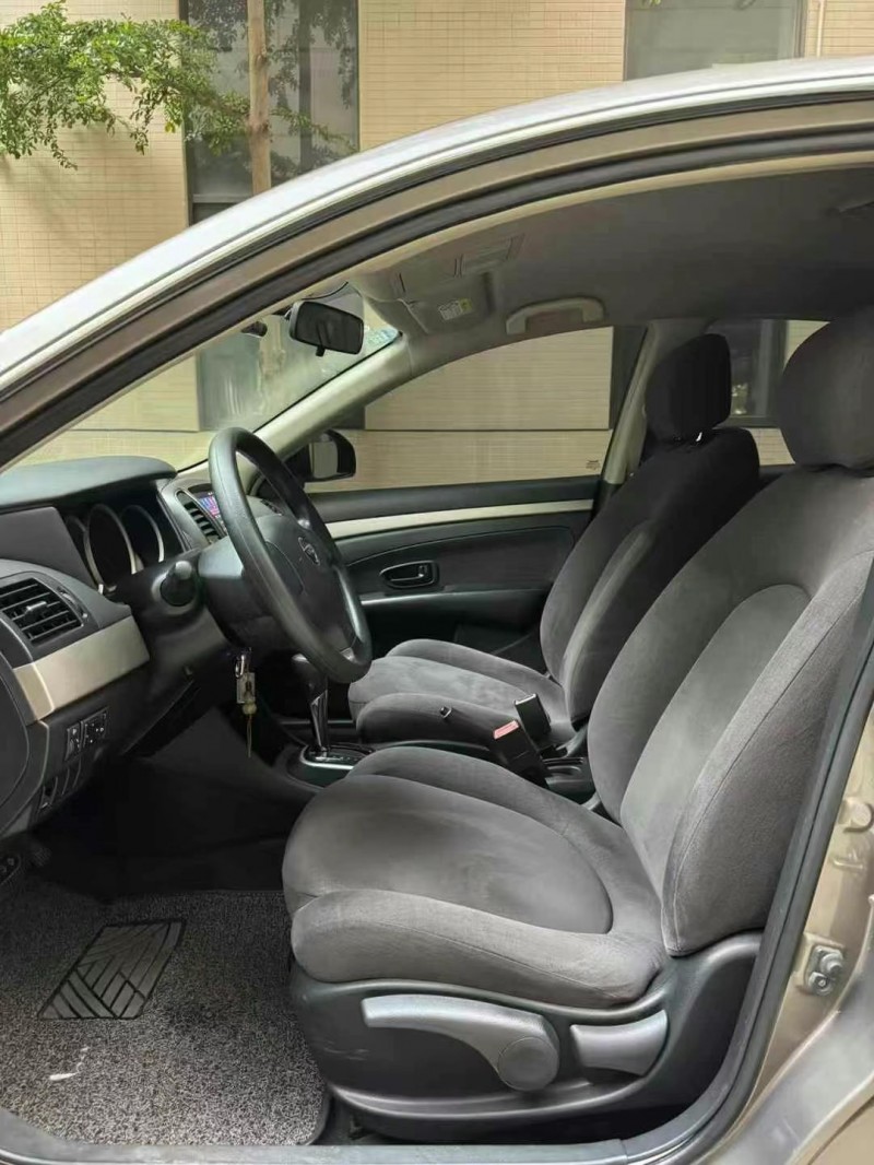 佛山19年日產軒逸6