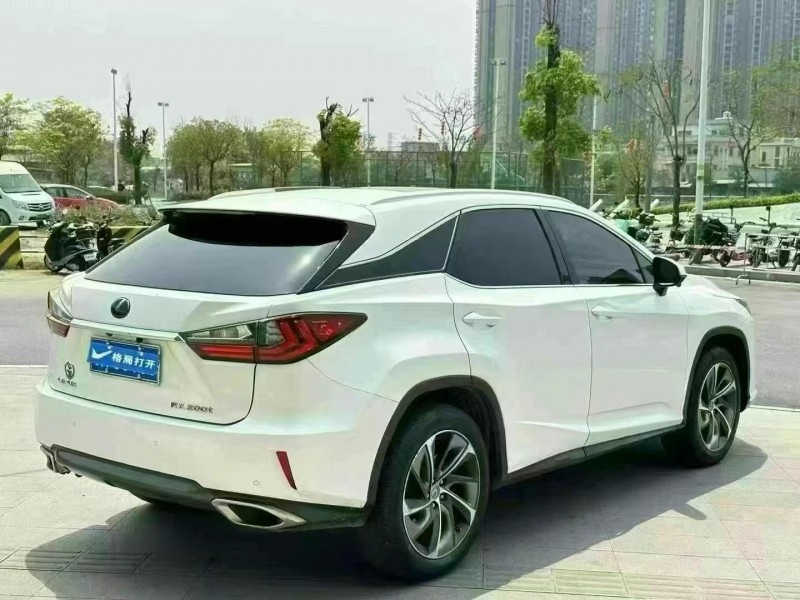 东莞16年雷克萨斯RX7