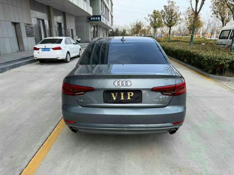 青島18年奧迪A4L9