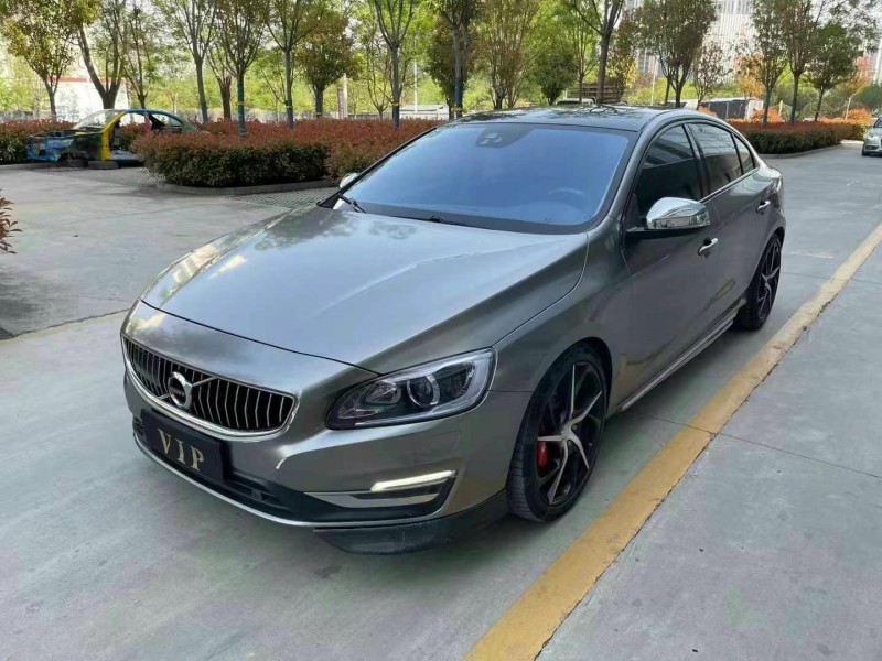 泰安18年沃爾沃S60L2