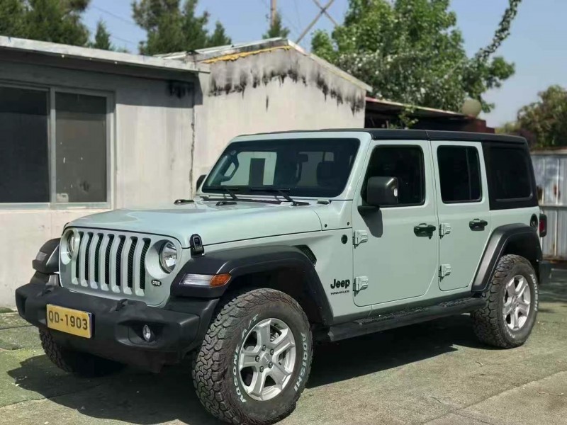 萊蕪24年Jeep牧馬人3