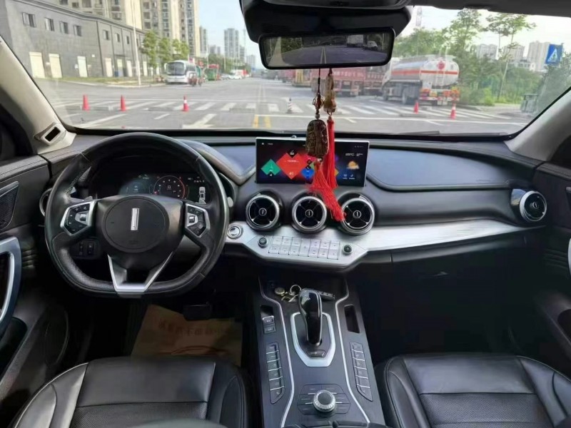 張家界19年長城汽車魏牌4