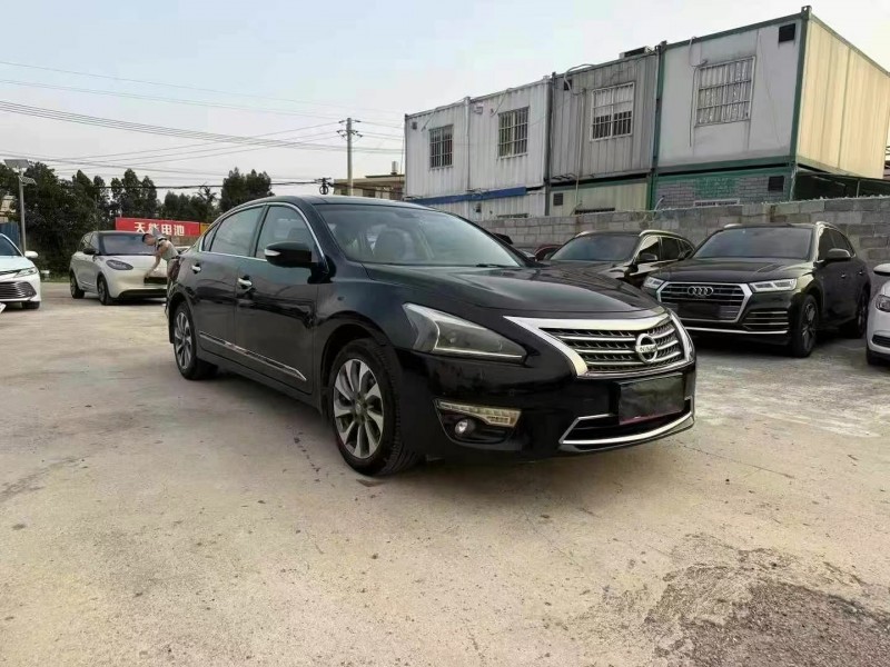 河池15年日產天籟3