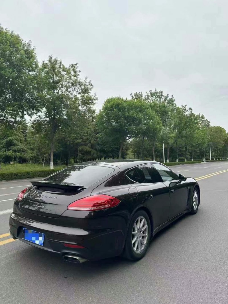 濟南15年保時捷帕拉梅拉7
