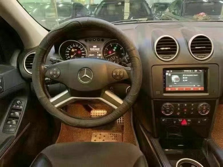 广州12年奔驰ML4